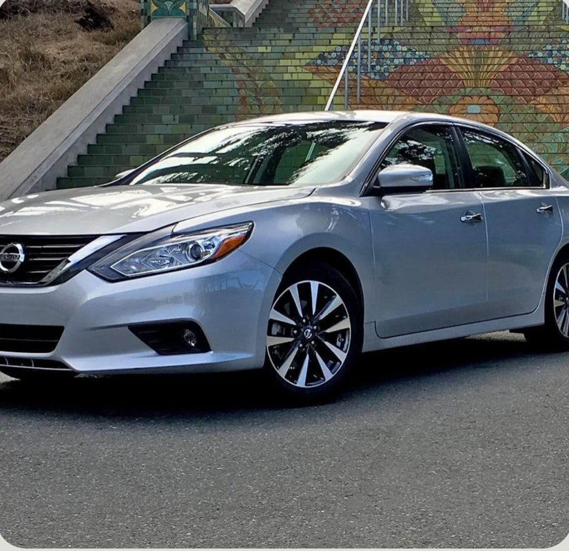 Nissan Altima SV